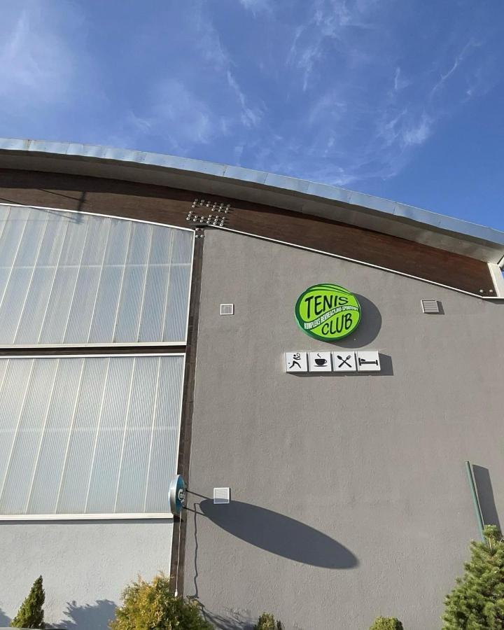Tenis Club Kedzierzyn-Kozle Bagian luar foto